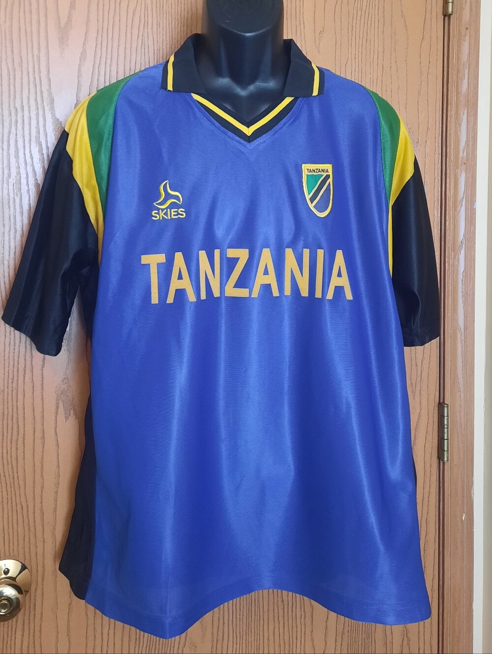 Tanzania Mens Blue And Yellow Short Sleeve Soccer Jersey